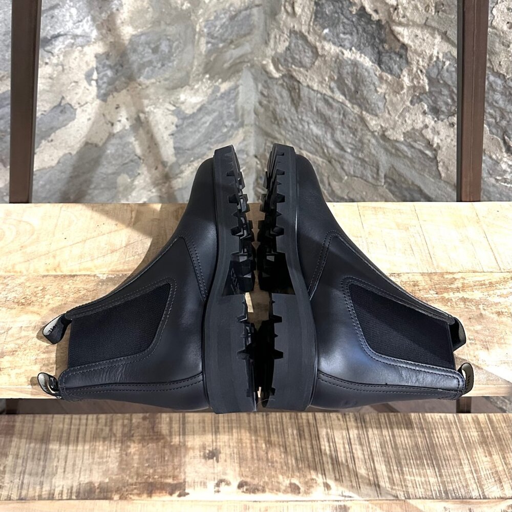 Celine Black Leather Margaret Lug Chelsea Boots - Picture 10 of 13